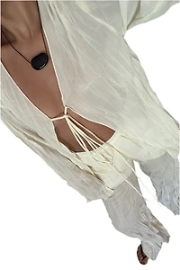 8586: THE SHEER CREAM TOP