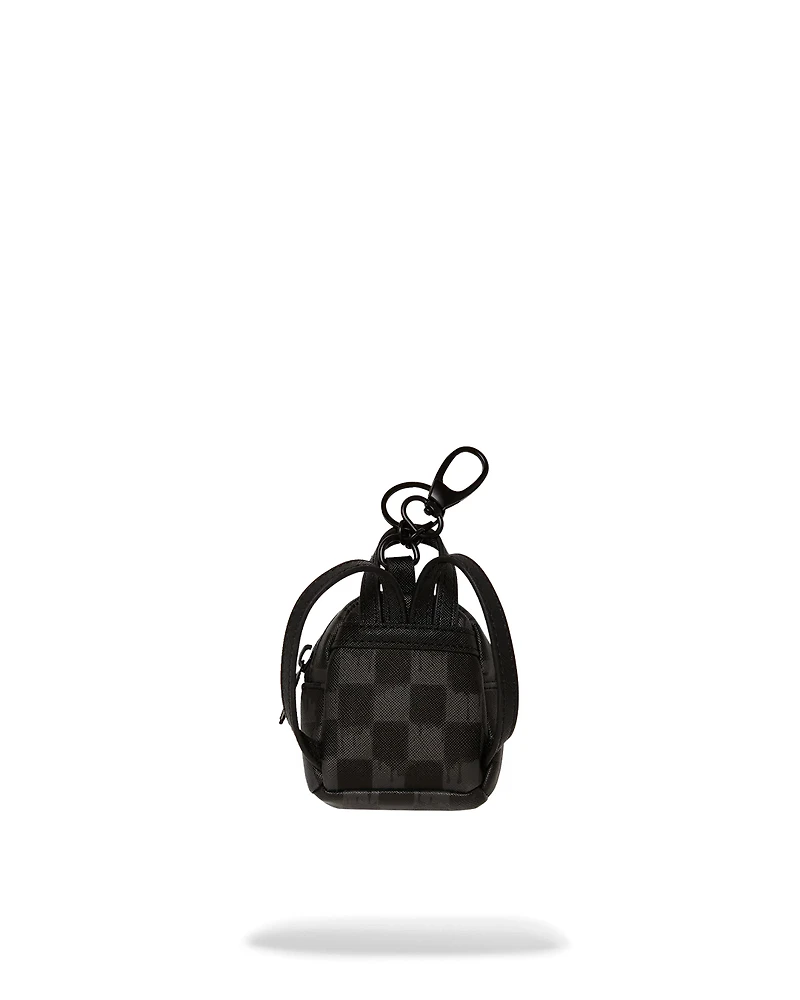 SPRAYGROUND: DRIPPING SHARKS IN PARIS KEYCHAIN