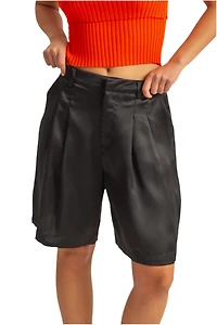 8586: PLEATED SATIN SHORTS