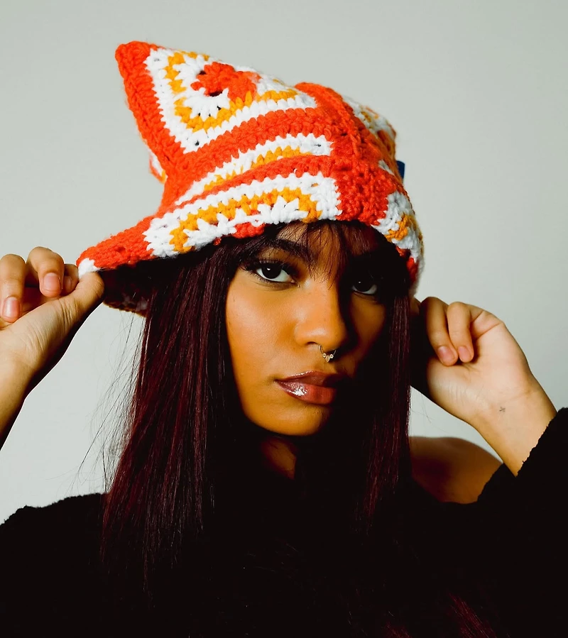 ARKYVE: CROCHET CAT HAT