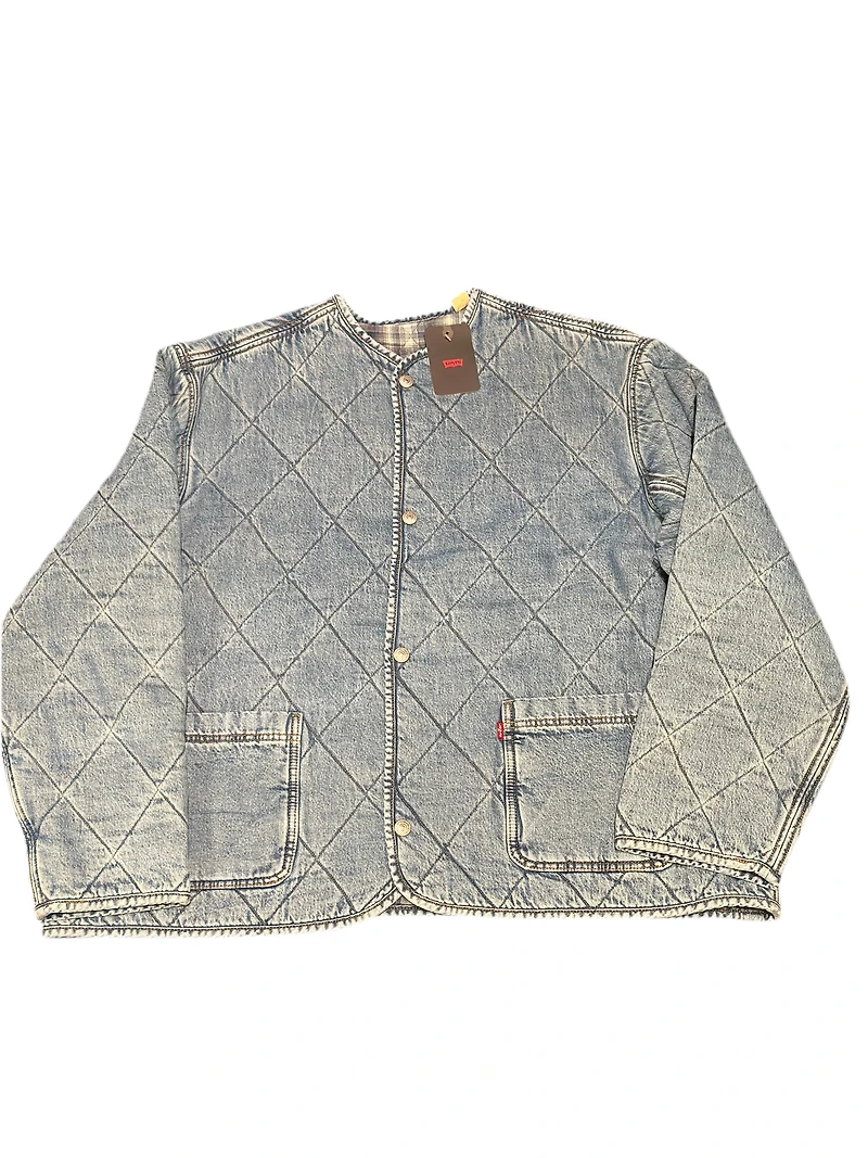 LEVIS: QUILTED BOXY DENIM JACKET