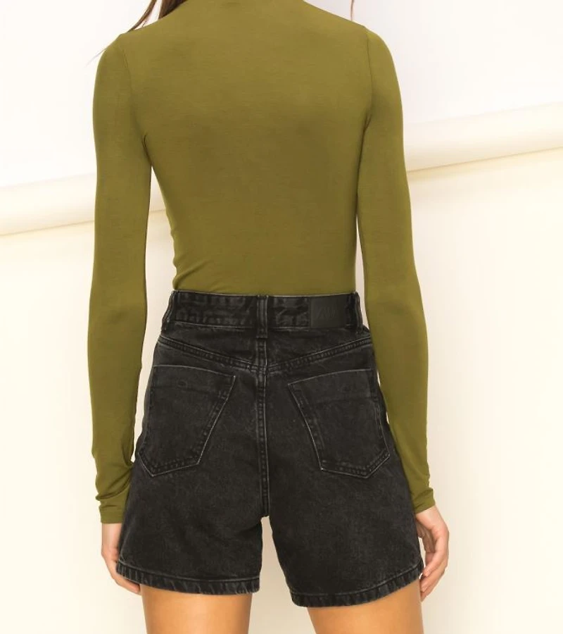 8586: BASIC L/S TURTLENECK