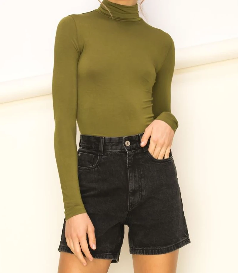 8586: BASIC L/S TURTLENECK