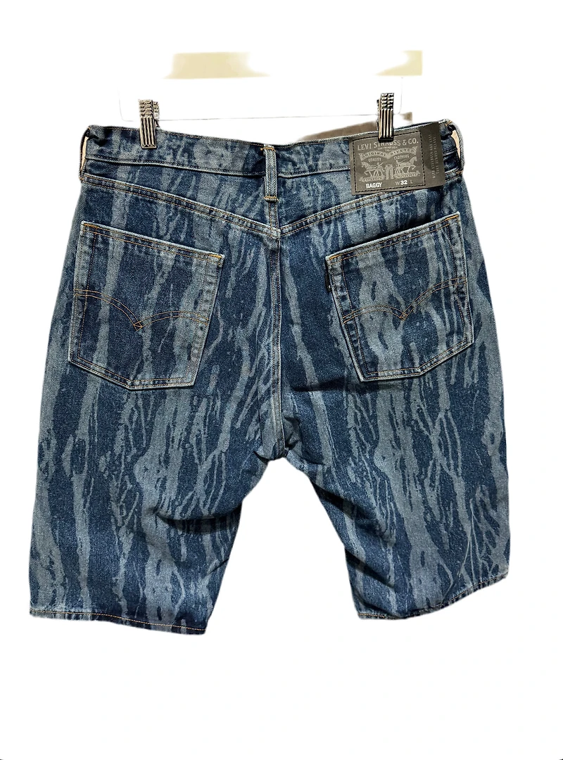 LEVIS: HIGH BAGGY MISCHA STRIPE SHORTS