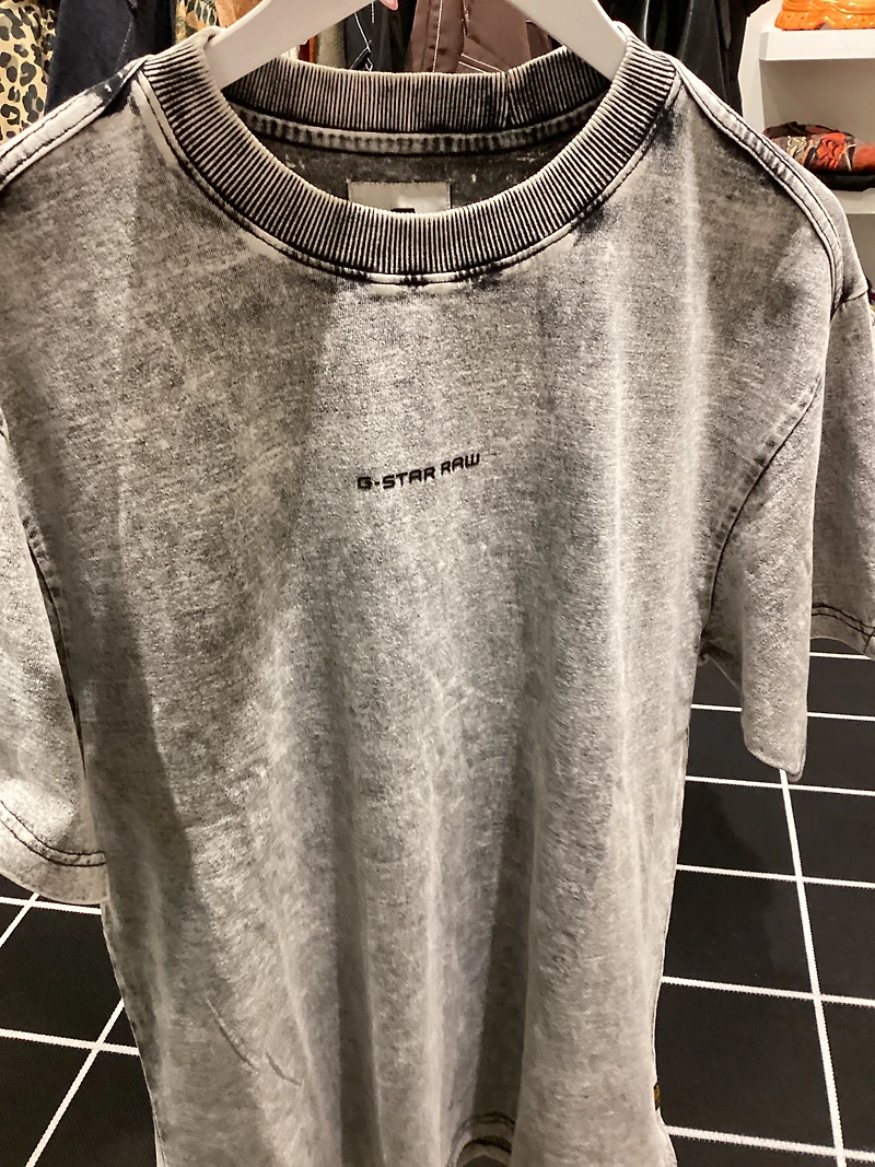 G-STAR: CENTER CHEST BOXY T-SHIRT