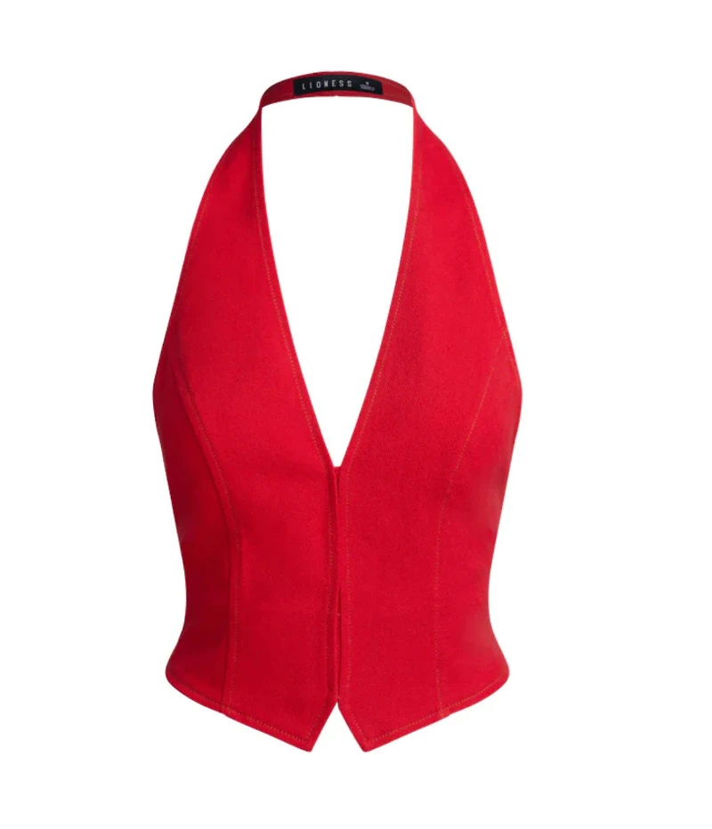 LIONESS:  JE SUSI HALTER
