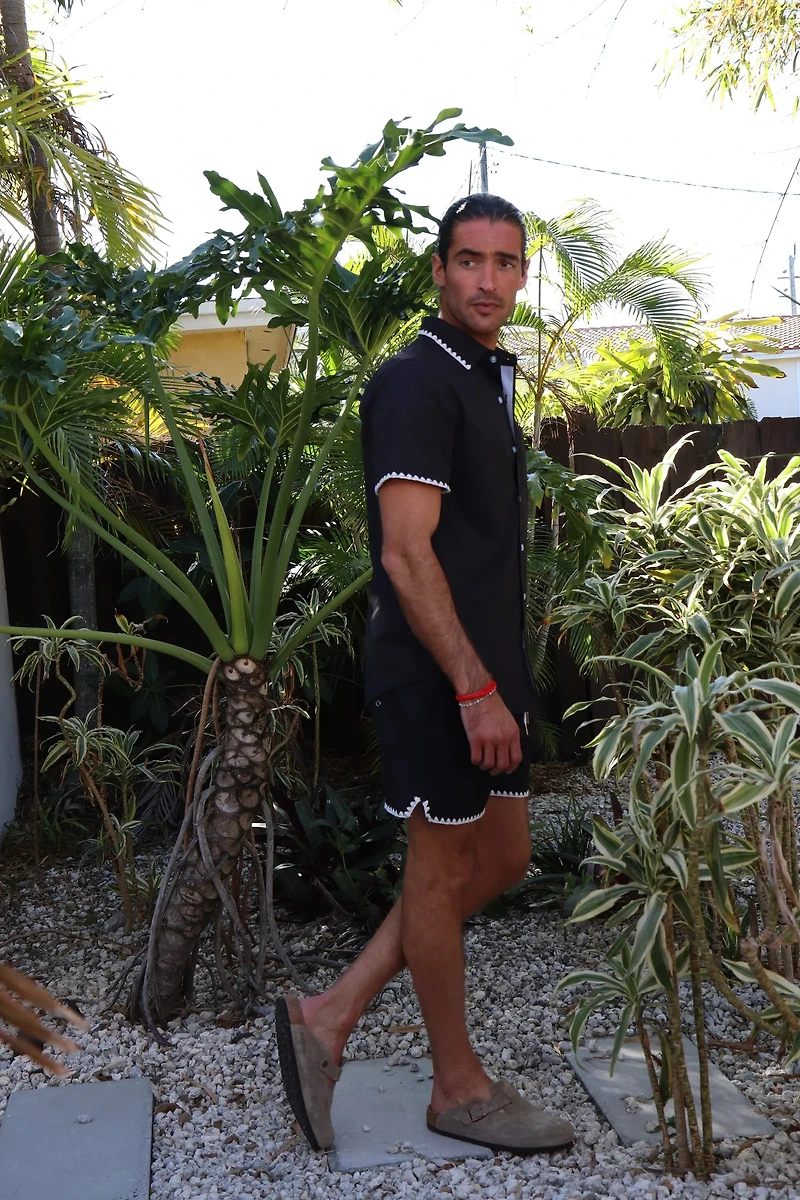 MAVRANS: BLACK STICH WEEKEND SHIRT
