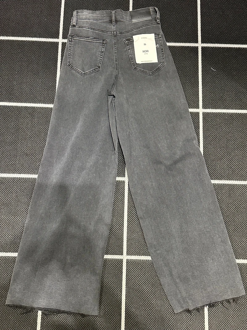 HIDDEN: NORI CROPPED WIDE LEG JEANS