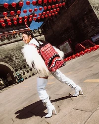 SPRAYGROUND: MADE OF WOVEN LABELS SHARK BACKPACK