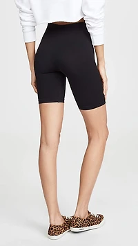 FREE PEOPLE: SEAMLESS BIKE SHORTS