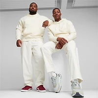 Puma : Better Classics Relaxed Hoodie - Off White