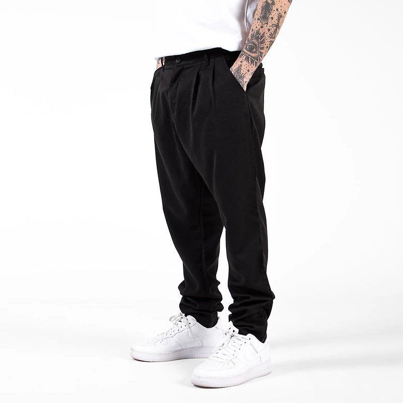 WLKN: The Laurent Chinos