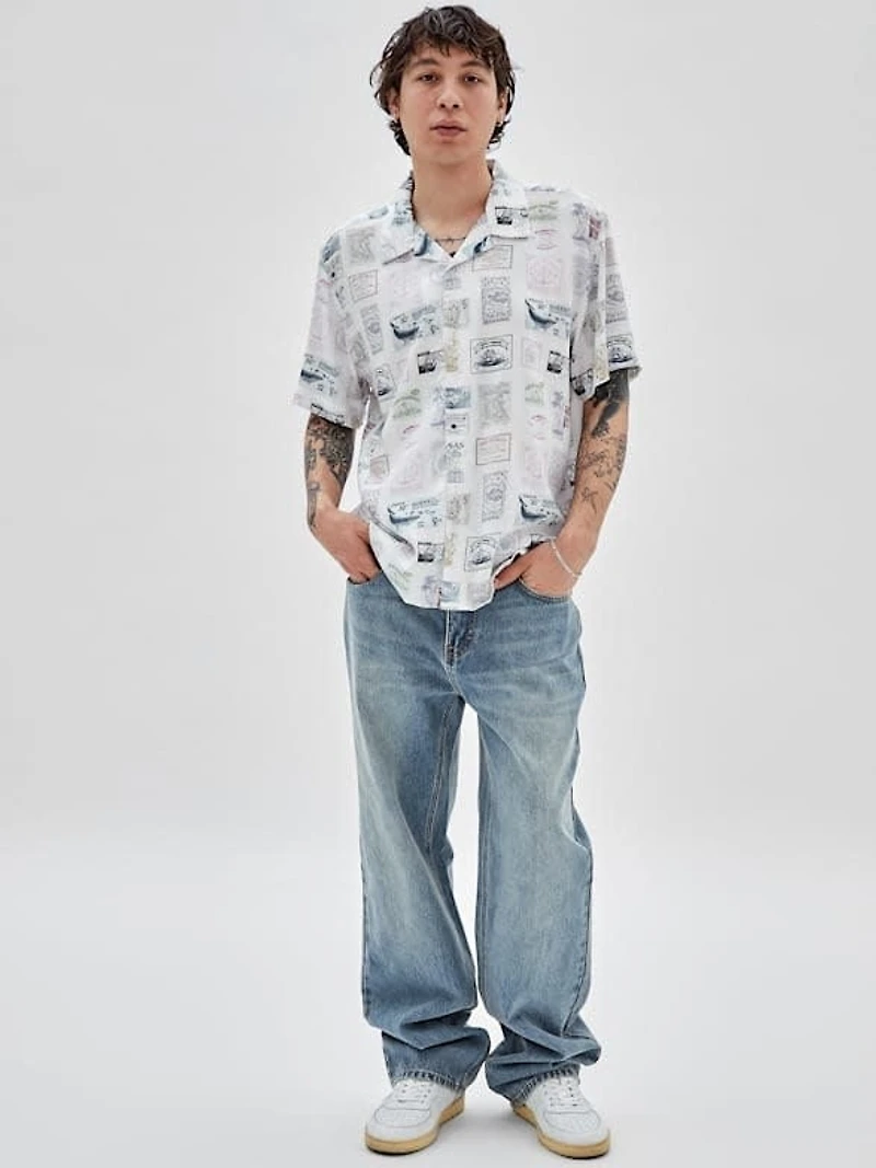 Guess : Stamped SS Shirt