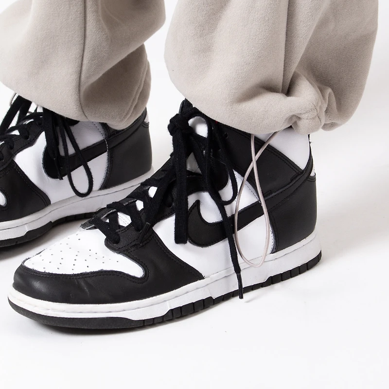 WLKN: Tonal Wide Leg Cargo Sweatpants