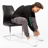 WLKN: Globe Long Sleeve T-Shirt