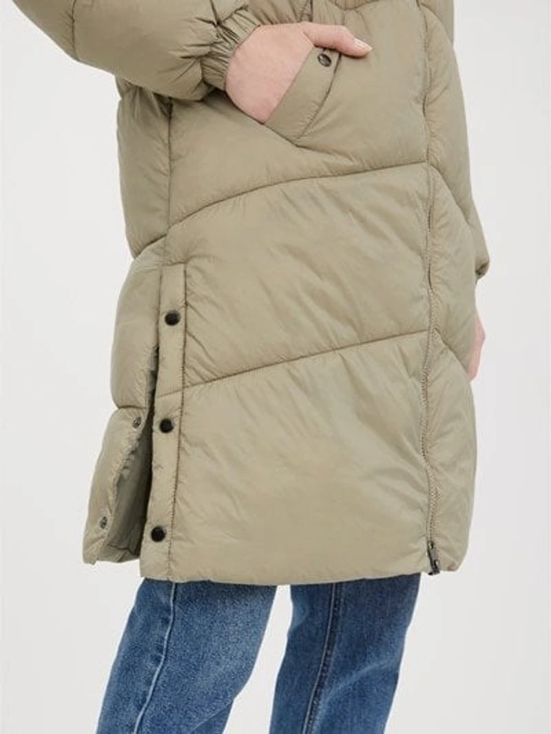 Vero Moda : Uppsala Long Puffer Coat