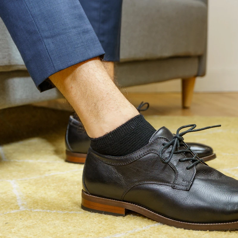 5 bas courts Nu Essentiel : Noir
