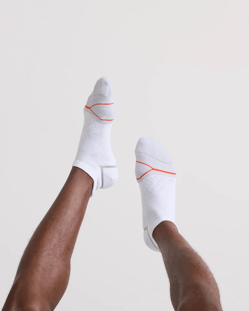 Foot Hold White Short Socks