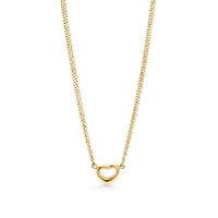 Elora Pendant Necklace
