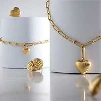 Motion Stud Earrings