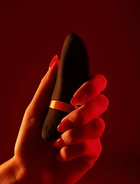 Perla Black Vibrating Thong