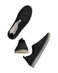 Tulip Lux Slip-On Sneakers- Black