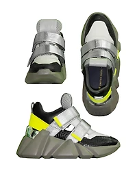 Space Kick- Silver