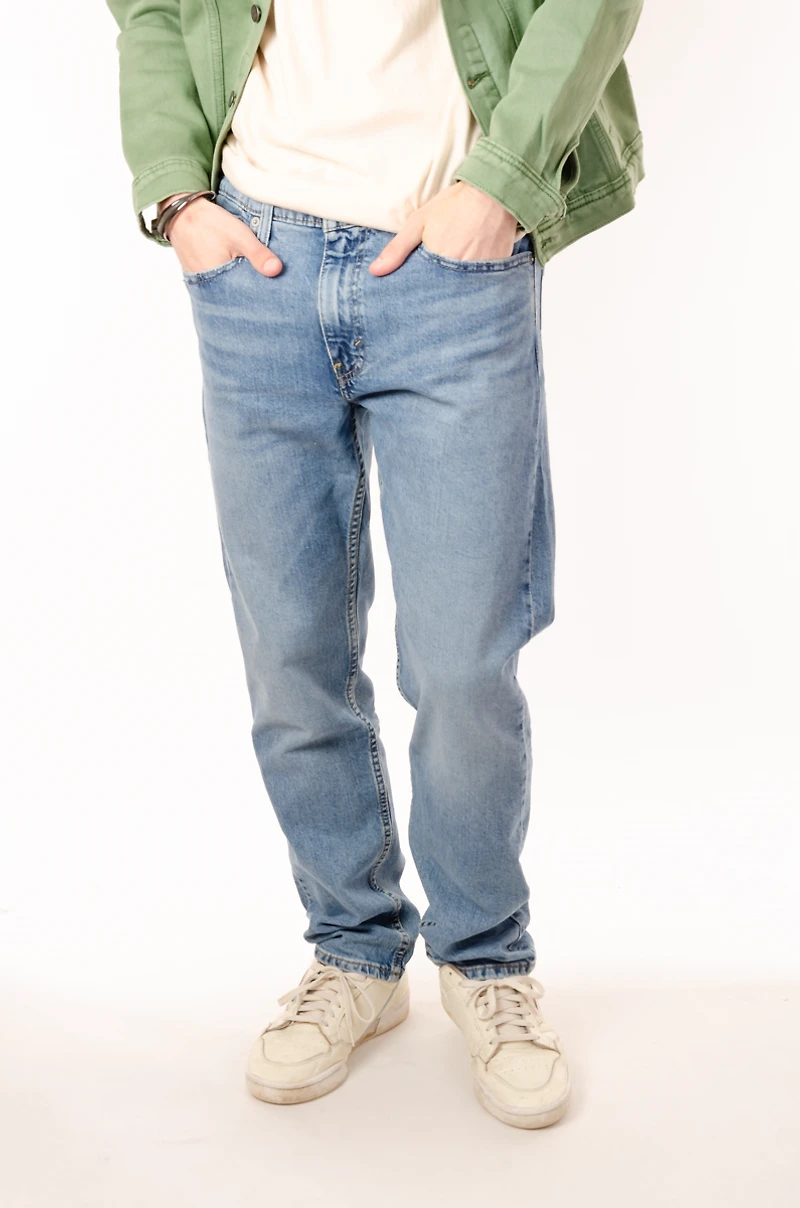 502 Taper Fit Jeans