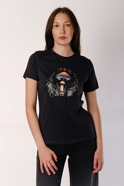 Amanita Muscaria 2.0 Tee