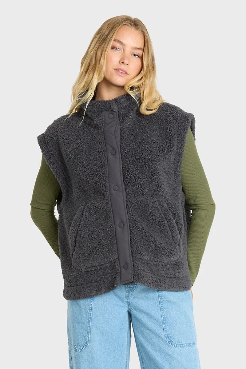 Waver Sherpa Vest