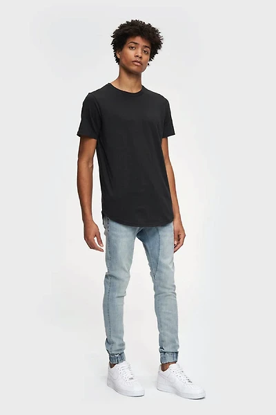 Eazy Scoop Tee