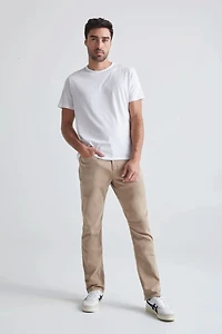 No Sweat Relaxed Taper Jeans