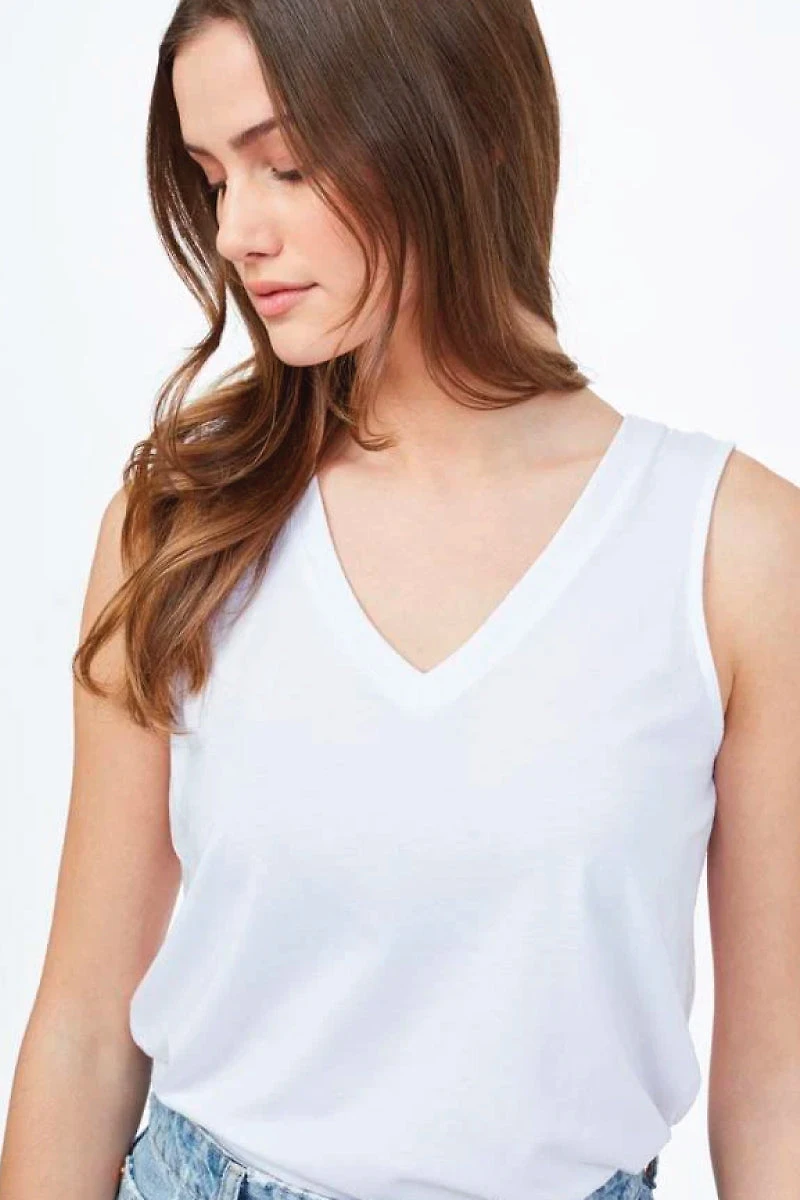 TreeBlend V-Neck Tank