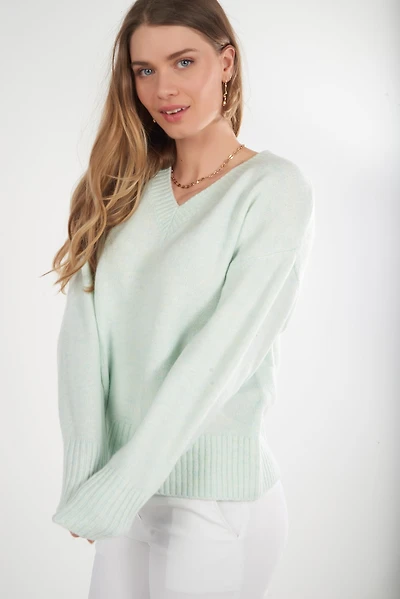 Oversized V-neck Sweater - MEL-Z1 (E-B6)