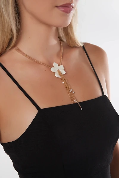 Collier doré avec fleur nacrée - C1209 - VENTE FINALE