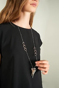 Long collier à pendentifs coeur - C1099 - VENTE FINALE