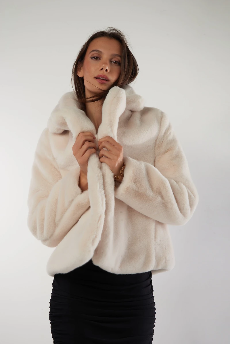 Manteau court en fourrure - DIANA  (E-C6)