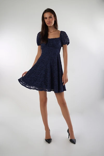 Robe évasée en dentelle fleurie - KARISA (R-C3)