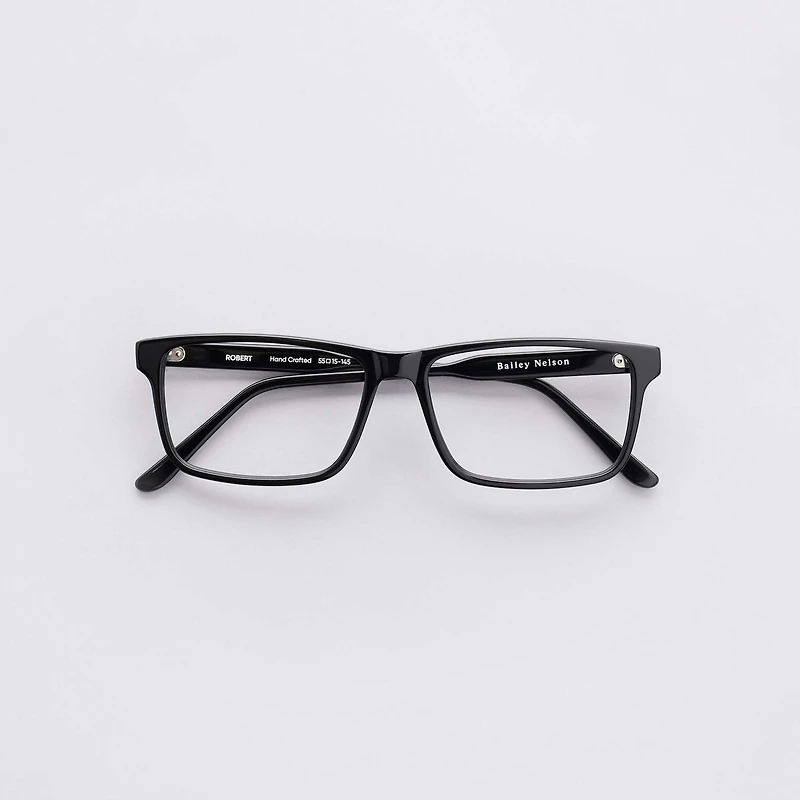 Robert - Black Glasses 