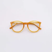 Wells - Manuka Glasses 