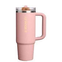 The 30oz Quencher ProTour Flip Straw in Peach Rose