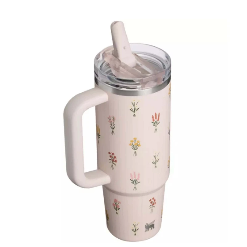 The 30oz Quencher ProTour Flip Straw in Rose Quartz Bouquet