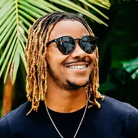 Coastal X2 Jet Black Sunglasses