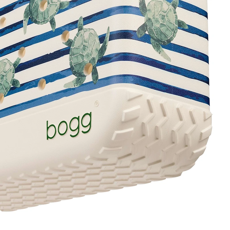 Baby Bogg Bag in Shell Yeah Turtle