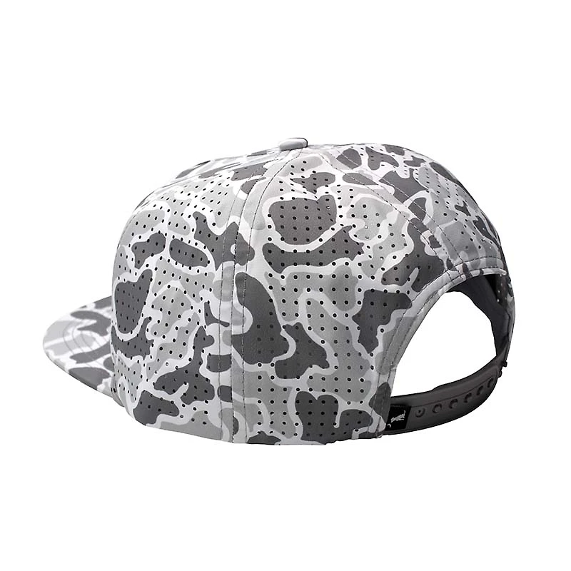 Performance Rope Hat in White Localflage Camo