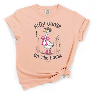 Silly Goose On The Loose Short Sleeve T-Shirt Peachy