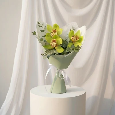 Cymbidium Love Bouquet - Fresh Flowers