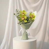 Cymbidium Love Bouquet - Fresh Flowers