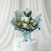 Jayla Arrangement - Fresh Flowers