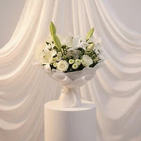 Alia Arrangement - Fresh Flowers